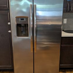 GE Refrigerator