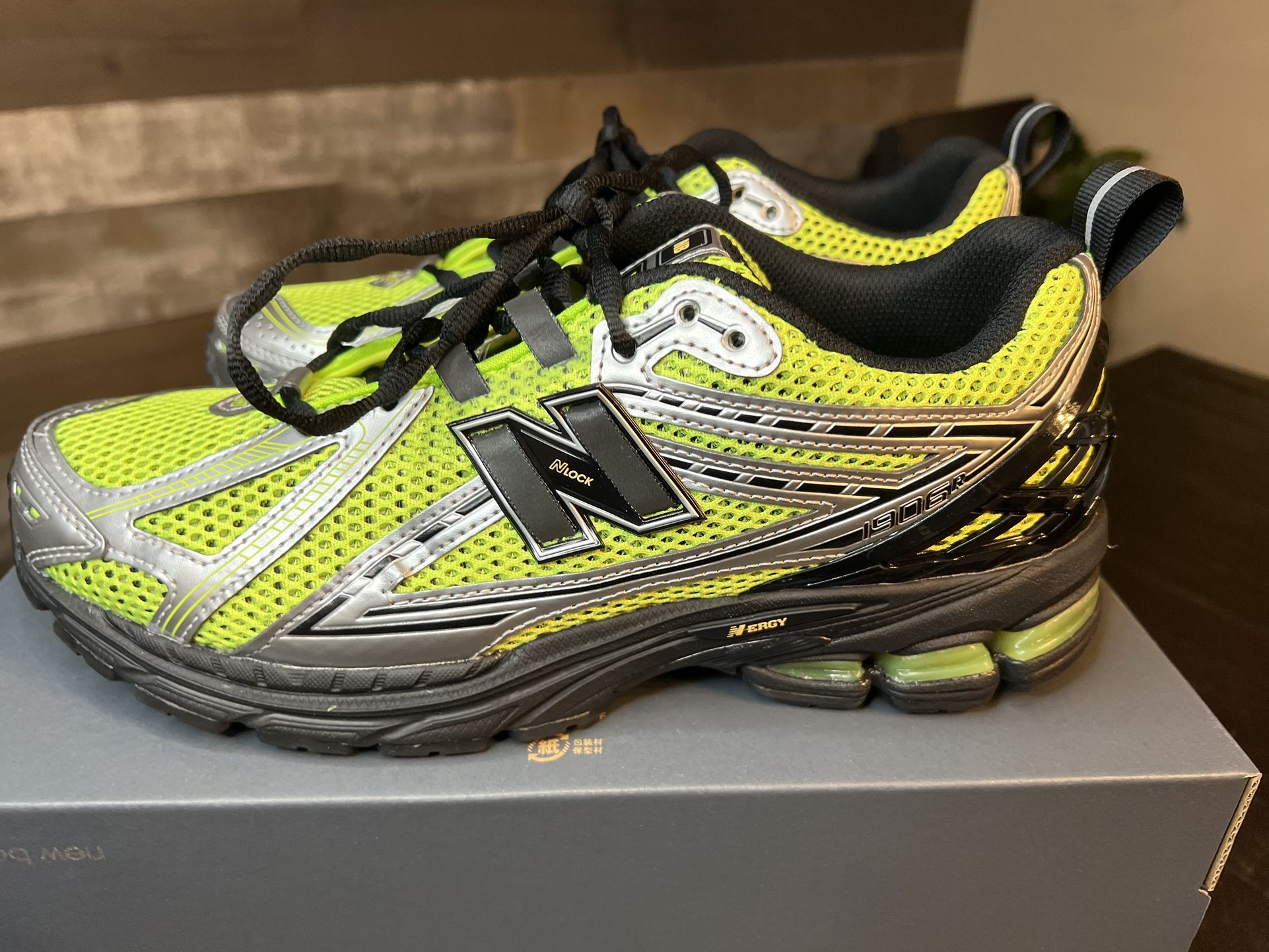 Size 10 - New Balance 1906R Volt Black Silver, Neon Green