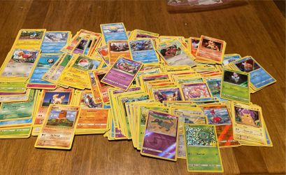 Lot Of 458 Pokémon Cards From 2015 To Current 