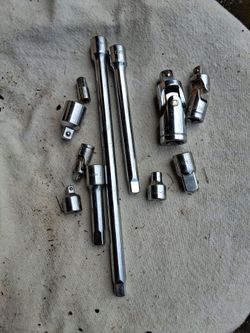 Gearhead sockets extenders