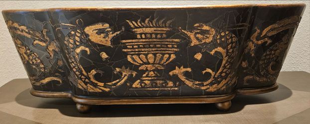 French-style black and gold toleware cachepot
