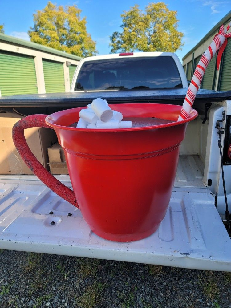 big red cup