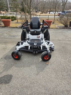 Bob-Cat ZT7000 Ride On Mower