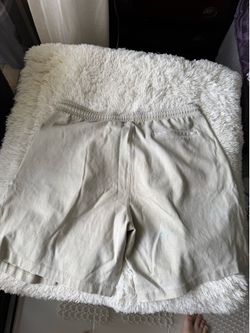 Kith short