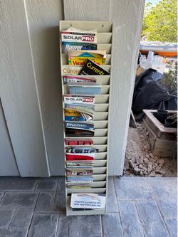 Magazine holder