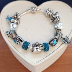 $60 Pandora Charm Bracelet With Unbranded European Beads 