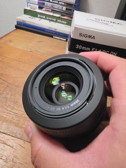 Sigma 30mm F1.4