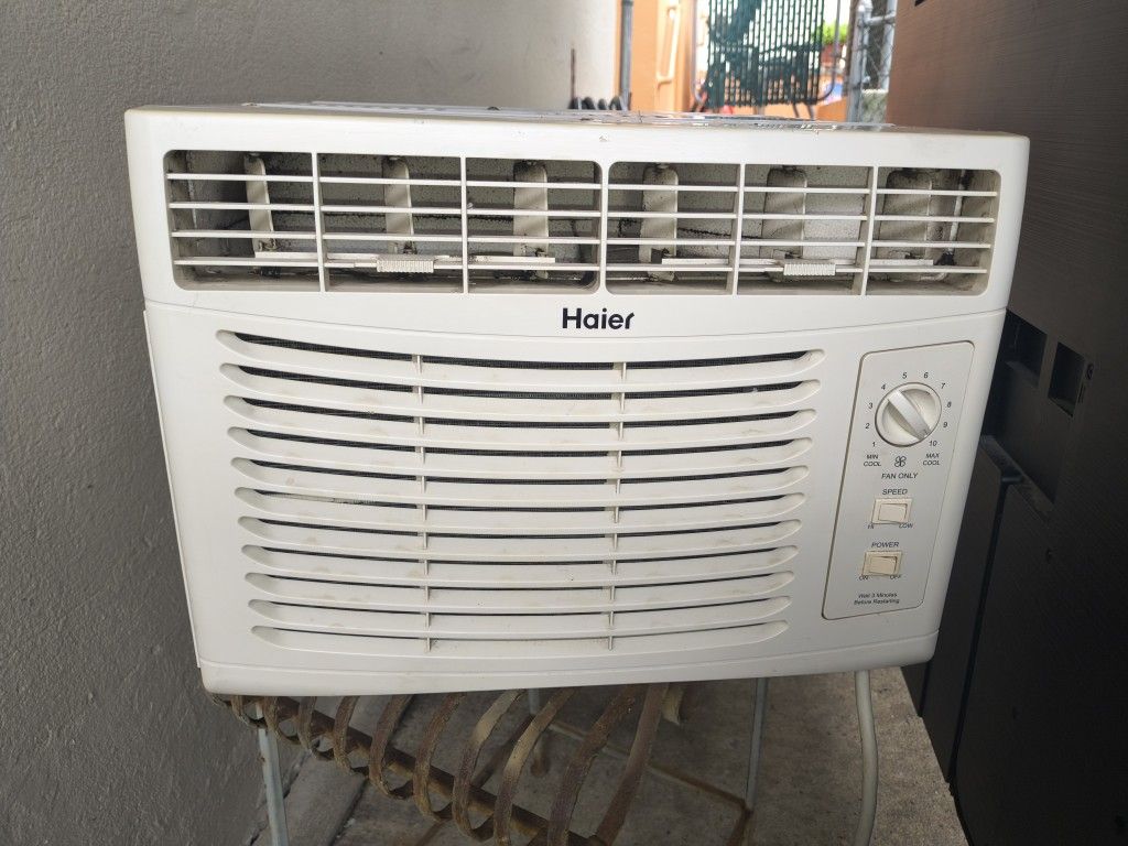 5000 BTU AC Unit