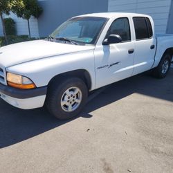 2001 Dodge Dakota 