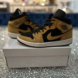 Jordan 1 Mid Desert Ochre 