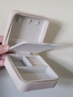 NEW leather jewelry box