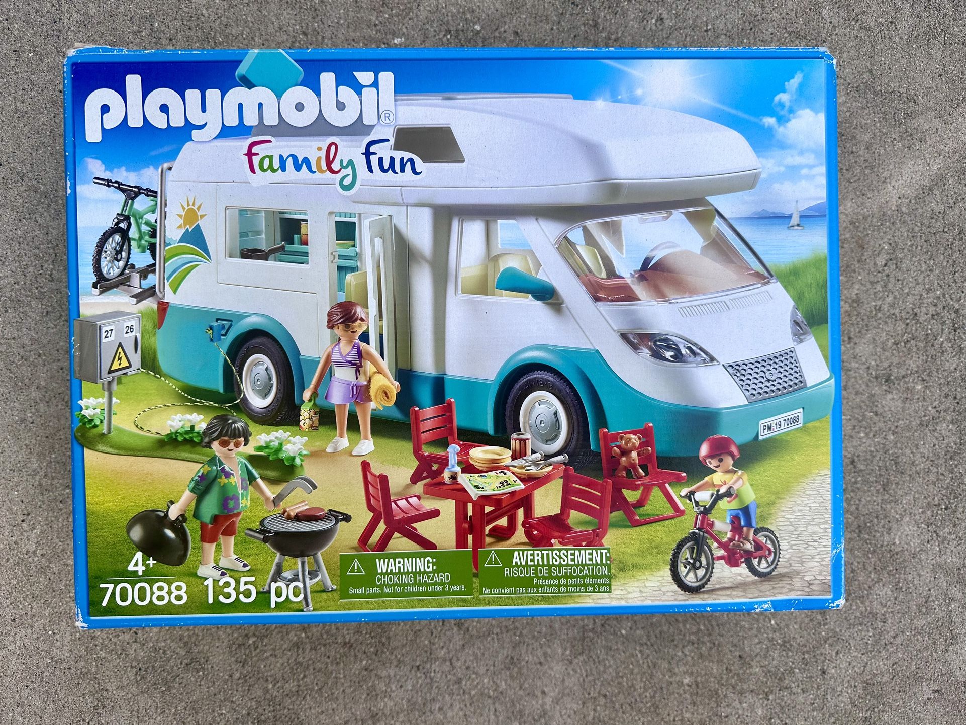 PLAYMOBIL Camper Van Set - Preloved, Original Package