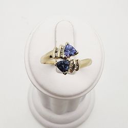 14k Gold Tanzanite Bypass Ring