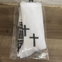 Cross grip socks
