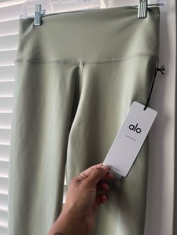 ALO leggings