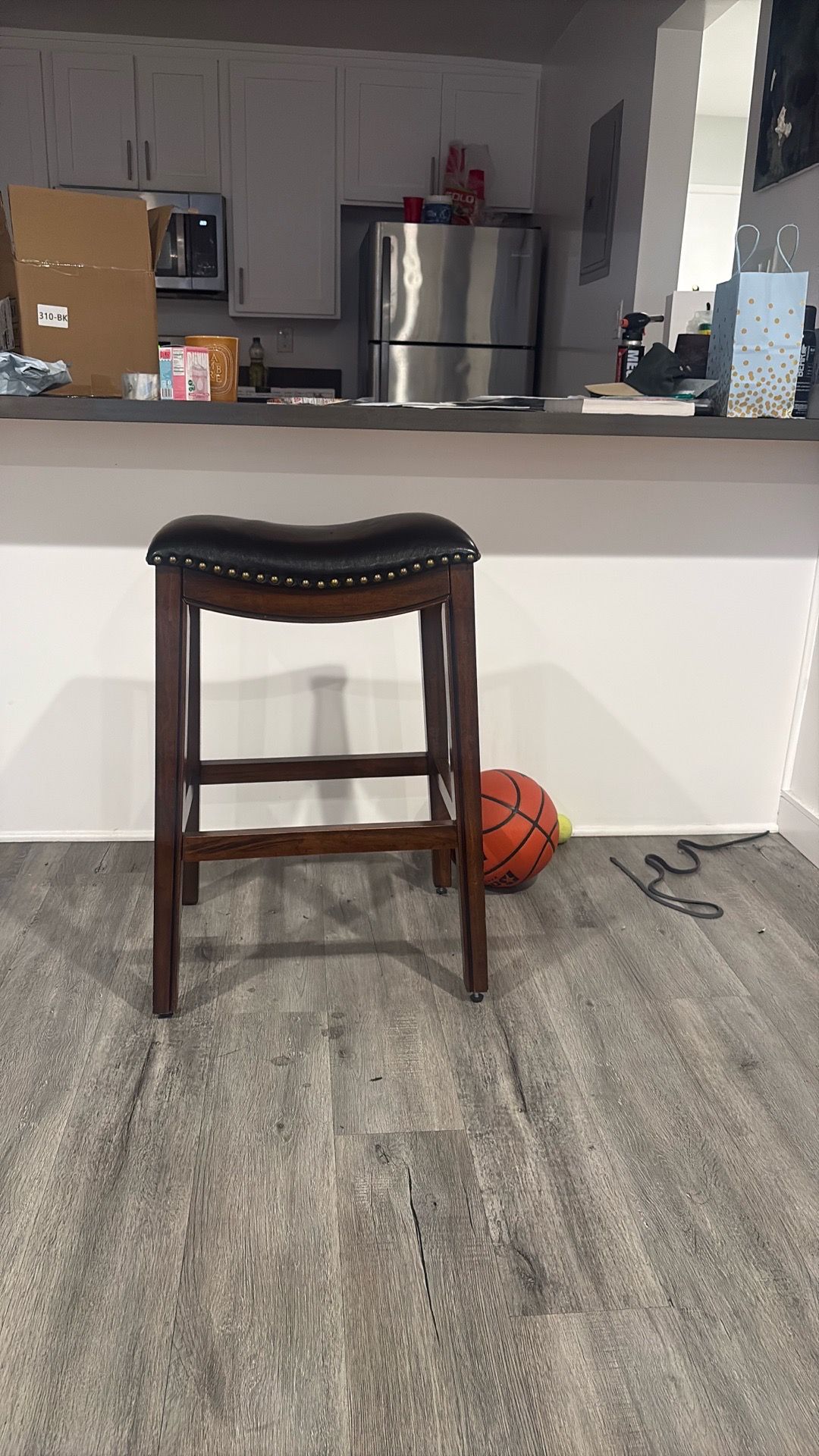 Single stool
