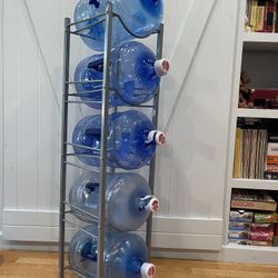 Water Jug Rack for Five 5-Gallon Bottles – Great Condition!