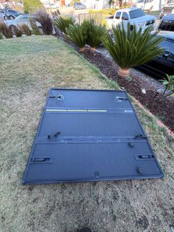 Ford f150 bed cover