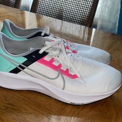 Male Nike Shoes