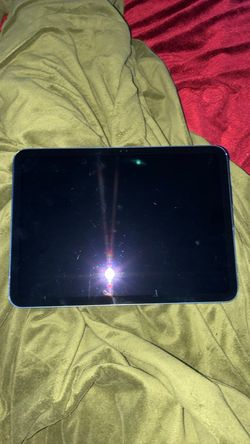 2025 iPad A16 with warranty 128GB