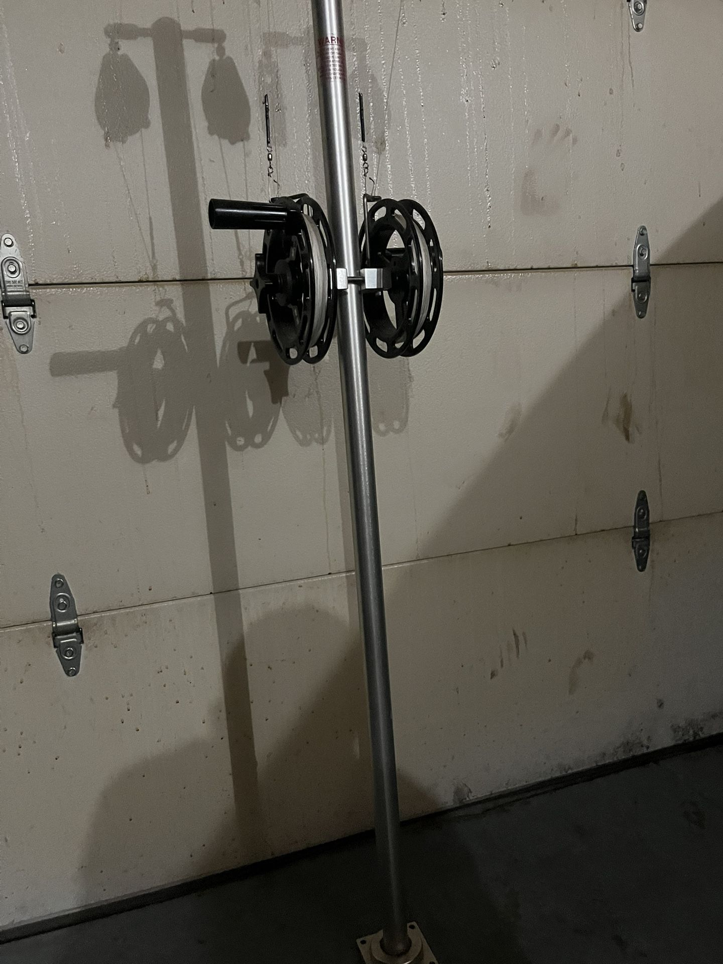 Big John Trolling Mast With Line…2 Amish Big Boards And A Bunch Of Clips…all Used Once