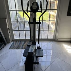 GOLD S GYM Elliptical Stride Trainer 380 for Sale in Ocean Ridge