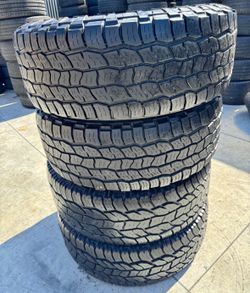 275/70/18 Cooper set de Tires con 80% de vida las 4