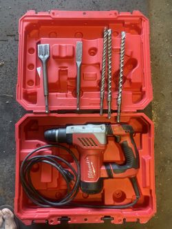 Milwaukee Rotary Hammer