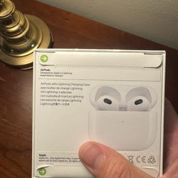 2022 3rd Gen AirPods Never Opened