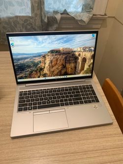 Hp laptop i7 10th gen