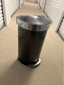 Trash can