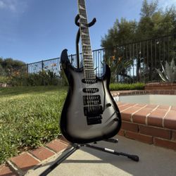Jackson JS34Q DKA-M Silverburst – Floyd Rose – Mint Condition