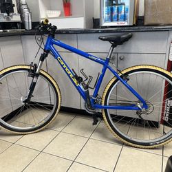 Cannodale Mountain Bike