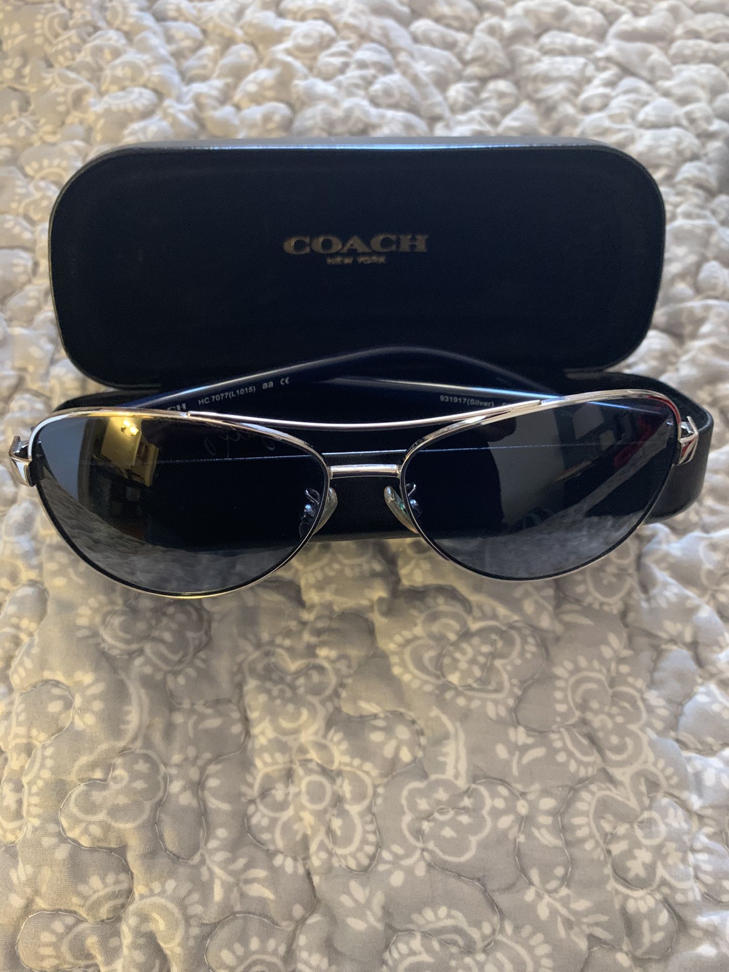 Coach aviator glasses