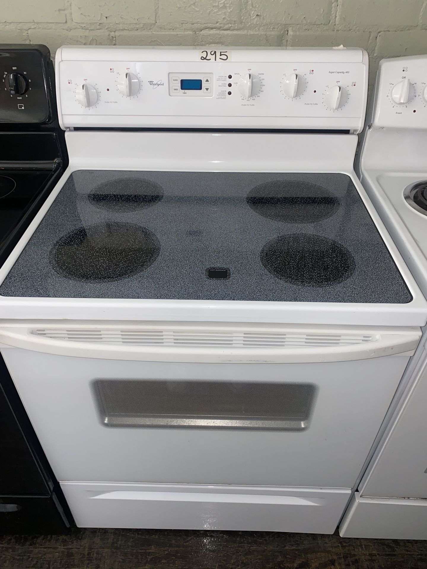 White Whirlpool Glasstop Stove