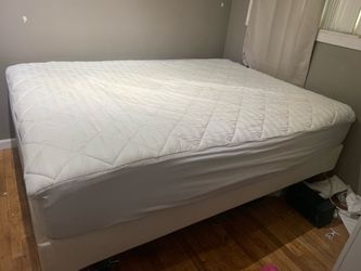 Used Queen Bed for Sale
