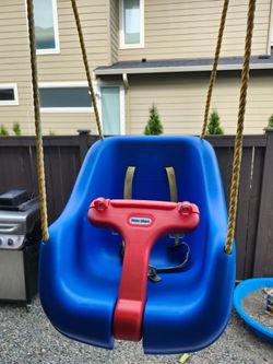 Toddler Bucket Swing with Safety Strap