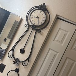 Old style clock  works