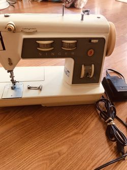 Singer Sewing Machine