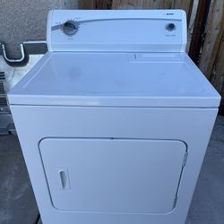 Kenmore (Electric-240v) Dryer
