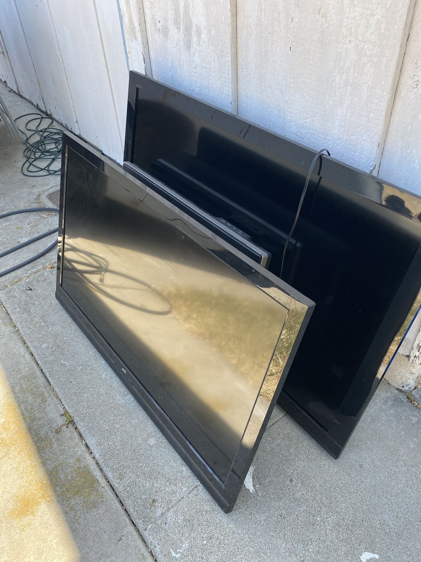 Free 4 Television