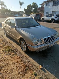 1999 Mercedes-Benz E-Class