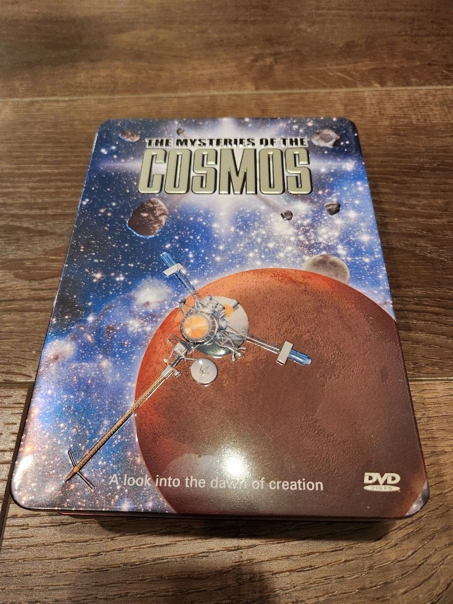 Cosmos , Railway Journeys DVD
tin can collection
both for