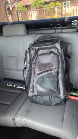 Easton softball/baseball bag