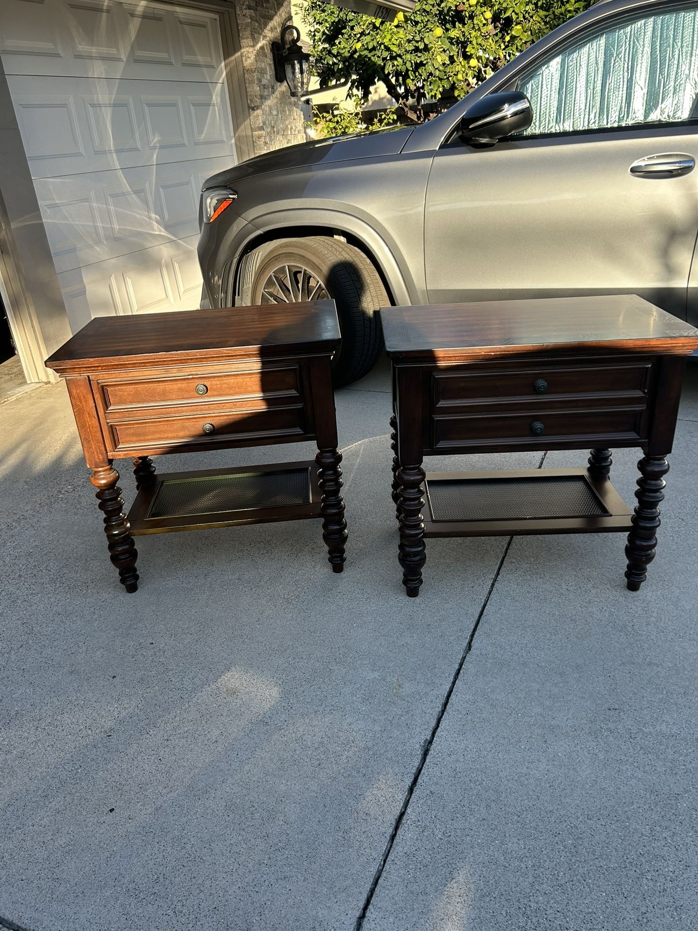 Dark Brown Wood Dresser & Drawers
