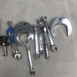 Snap on wrench set