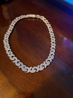 Icy chain necklace rhodium nice !