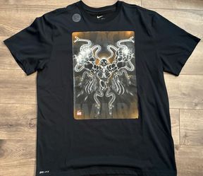 Nike Kobe Bryant T-Shirt Mens XL Dri-Fit Black Mamba Superhero Graphic Tee