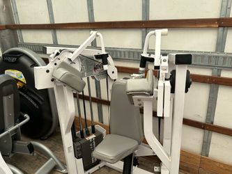 NAUTILUS NITRO TRICEPS EXTENSION!! READY FOR PICKUP OR DELIVERY!!
