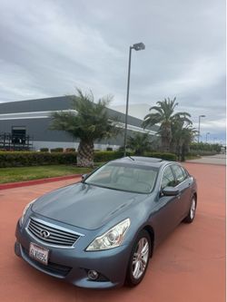 2010 Infiniti G37